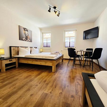 Dm Hotels & Apartments - Apartment Brueckenstr 27 Mühlhausen Buitenkant foto