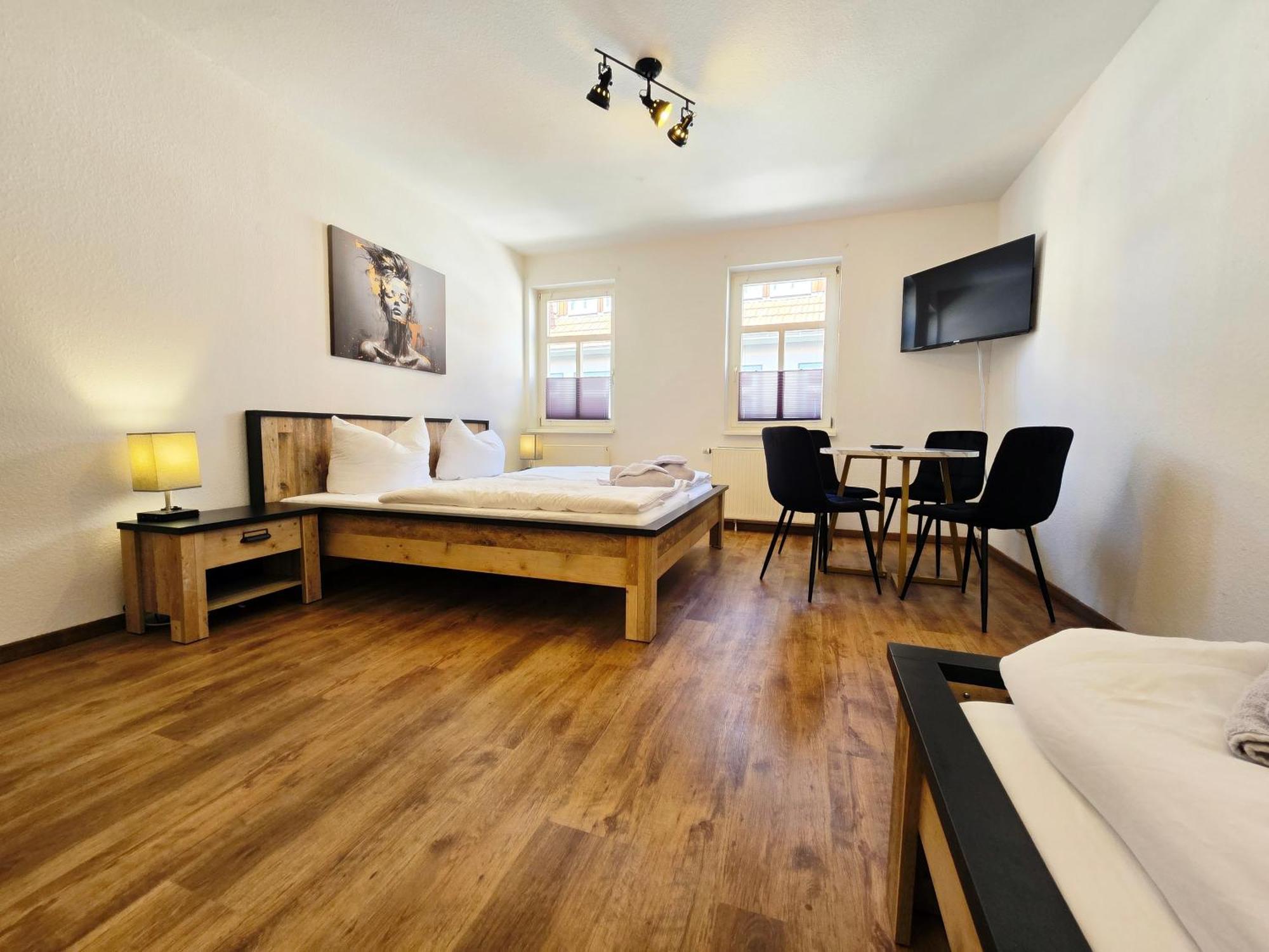 Dm Hotels & Apartments - Apartment Brueckenstr 27 Mühlhausen Buitenkant foto